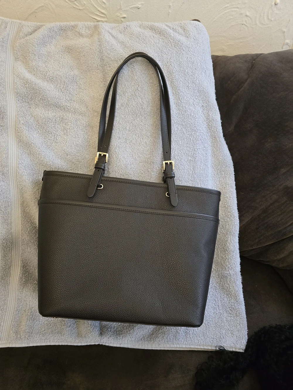 Michael Kors Brown Pebbled Leather Shoulder Tote with Gold Hardware - Picture 2 of 3